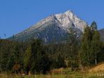 Tatry očakávajú oveľa menej turistov, môžu za to aj sankcie