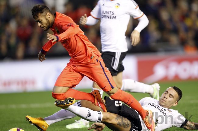 Video: Barcelona pokorila Valenciu až v nadstavenom čase