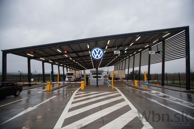 Bratislavský Volkswagen otvoril štvrtú bránu, ubudli kamióny