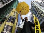 Hongkong je opäť centrom demonštrácií, zatkli desiatky osôb