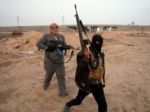V Sýrii vypukli boje, islamisti útočia na základňu letectva