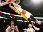 Video: Triple-double pre Ronda, New Orleans sfúkli Lakers