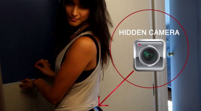 Skrytá kamera: Koľko mužov sa pozrie na pozadie slečny?