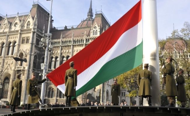 Maďarsko hľadá riešenia pre zníženie bankovej dane