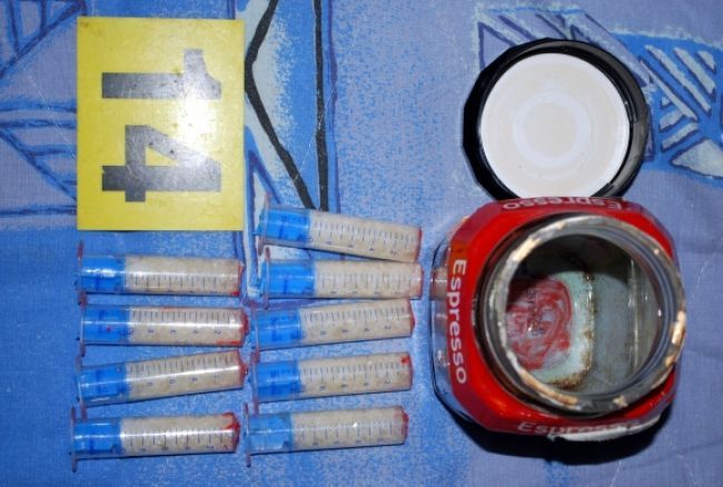 V Dolnom Bare ukrývali metamfetamín, stačil by na 117 dávok