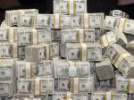 Podvody a korupcia spôsobili vo svete škody za bilióny dolárov