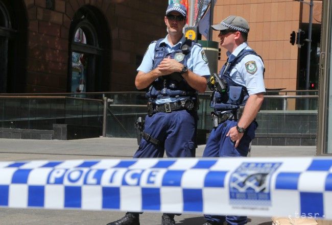 Austrálska polícia našla v dome osem mŕtvych detí, údajne dobodaných