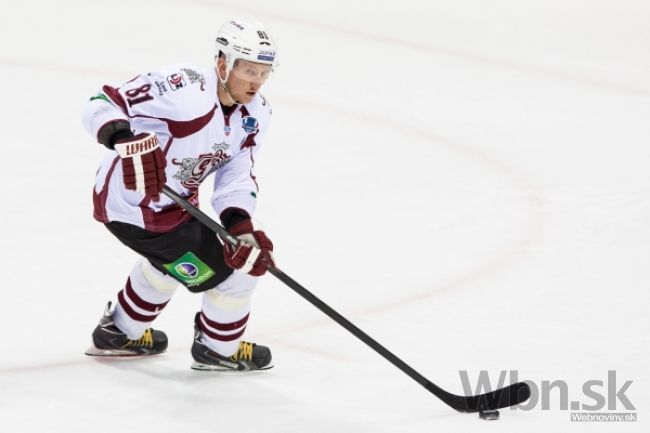 Dinamo Riga poslalo Marcela Hossu na farmu KHL