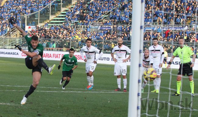 Video: Fialky remizovali, Chievo uspelo vo veronskom derby
