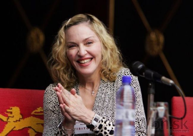 Ďalšia rana pre Madonnu, na internet prenikli nové skladby