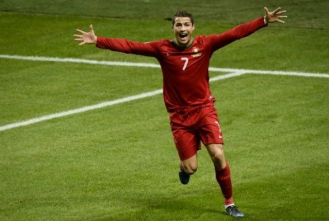 Ronaldo ukončí kariéru v Reale Madrid, tvrdí jeho agent