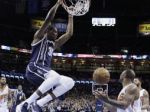 Durant sa úspešne vrátil do kolotoča NBA, Duncan si polepšil