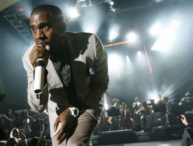Kanye West zverejnil pieseň nahratú s Paulom McCartneym