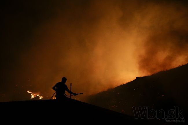 Požiare v Austrálii ohrozujú ľudí, situácia sa môže zhoršiť