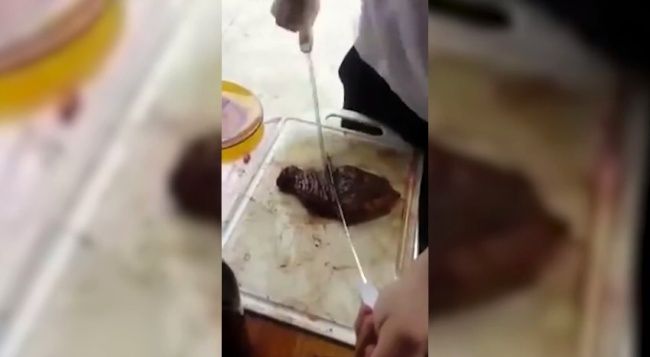 Video: Ako krája steak profesionál