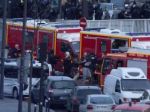 Rukojemníci z pošty pri Paríži sú voľní, útočník sa vzdal