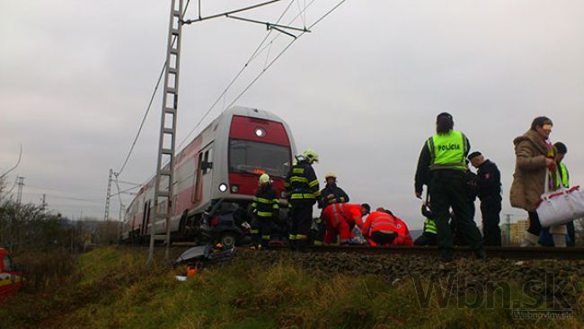Bratislavčan vstúpil na koľajnice, zrážku s vlakom neprežil