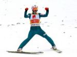 V Zakopanom zvíťazil skokan Stoch, lídrom je naďalej Kraft