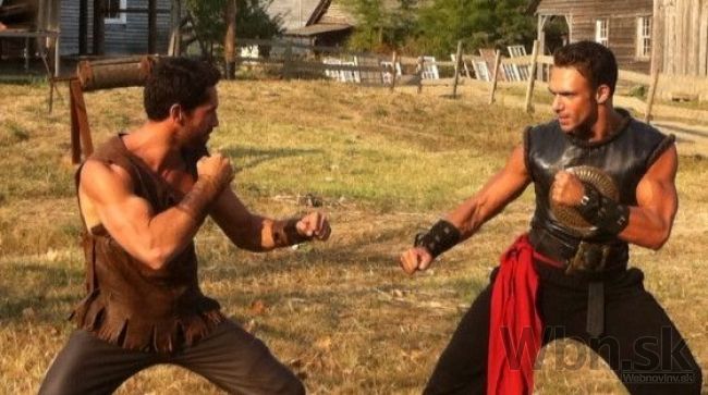 Zomrel herec a majster bojových umení Darren Shahlavi