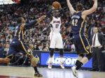Video: Atlanta vyrovnala rekord, LeBron nakopol Cleveland