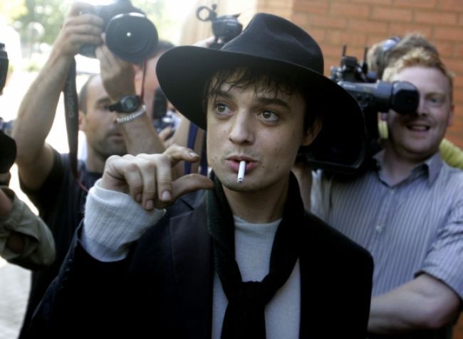 Pete Doherty zverejnil skladbu venovanú Amy Winehouse