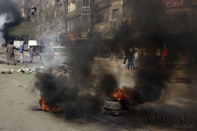 Protesty na výročie revolúcie v Egypte si vyžiadali obete