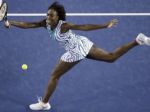 Video: Venus inšpiruje sestra Serena, vyradila Radwanskú