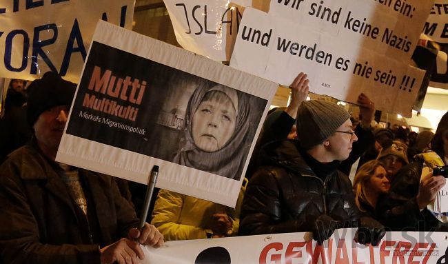 Merkelová vyzýva Nemcov na boj proti antisemitizmu a rasizmu