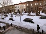 Snehová búrka obišla New York, meteorológovia sa kajajú