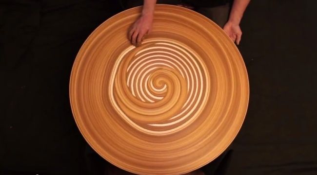 Video: Neuveriteľné umenie na hrnčiarskom kruhu