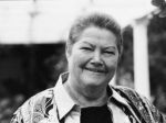 Zomrela Colleen McCulloughová, autorka bestselleru Vtáky v tŕní