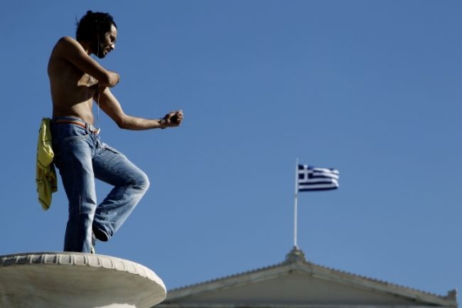 Rusko zváži pomoc pre Grécko, ak Atény o ňu požiadajú