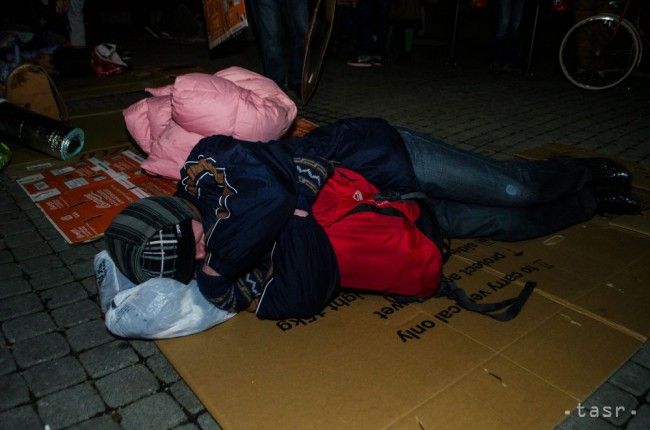Za pomoc bezdomovcovi väzenie? V Nórsku navrhujú nový zákon