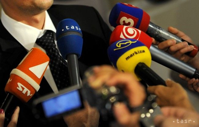 Médiá podľa odborníkov svoju úlohu v období pred referendom zvládli