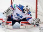 KHL ocenilo hráčov, hviezdou týždňa je aj brankár Ivannikov