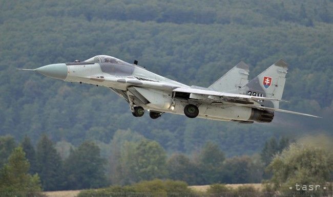 Cvičný let stíhačiek MiG – 29 môže spôsobiť supersonický tresk