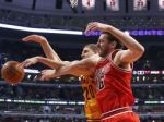 Video: Gasol sa priblížil k Jordanovi, Chicago zvíťazilo