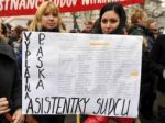 Slovenské súdy štrajkujú, tisícky ľudí neprišli do práce