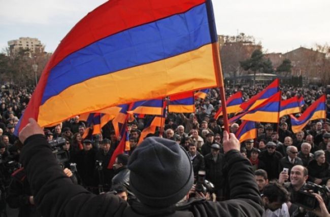 Arménsko odstupuje od mierových dohôd s Tureckom