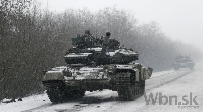 Na Ukrajine sa bojuje, povstalci tvrdia, že dobyli Debaľceve