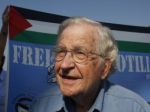 Chomsky prirovnal útok NATO voči Srbsku k Charlie Hebdo