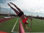 Video: Skok o žrdi s krásnou atlétkou