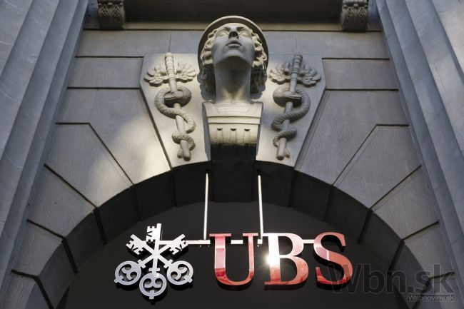 Francúzi vydali zatykače na troch manažérov švajčiarskej UBS