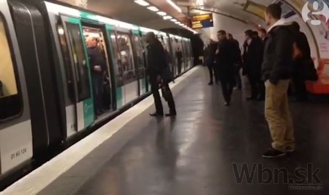 Video: Rasisti z Chelsea vysotili černocha z metra