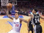 Video: Oklahoma urobila krok do play-off, Clippers prehrali