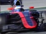 Alonso mal ťažkú haváriu, po náraze ho odviezli do nemocnice