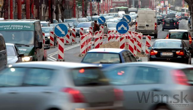 Vodiči pozor, v Podunajských Biskupiciach obmedzia dopravu