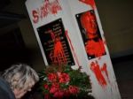 Bývalí politickí väzni protestujú proti pamätníku Biľaka