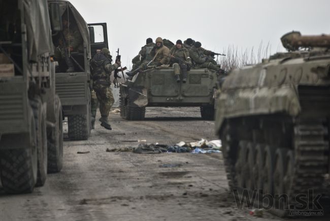 Ak povstalci zaútočia na Mariupoľ Rusku hrozia nové sankcie