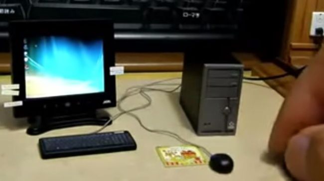 Video: Najmenší počítač na svete